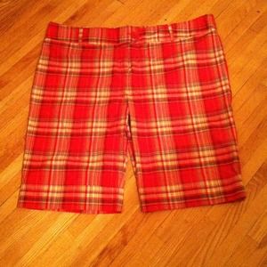 Red plaid cuffed Bermuda shorts (reduced)