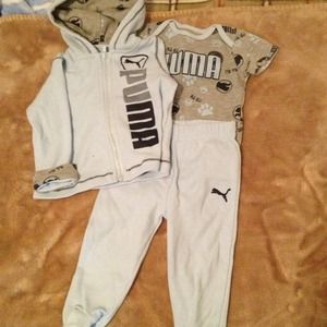 🚨🎉sold🚨🚨Puma baby boy set! 💙