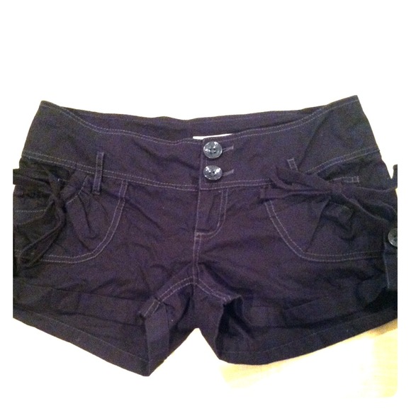 Black DKNY comfy shorts!