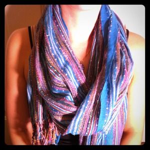 NWOT Forever 21 multi-color shimmer scarf