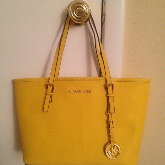 ❗SOLD❗Brand New Michael Kors Jet Set Tote