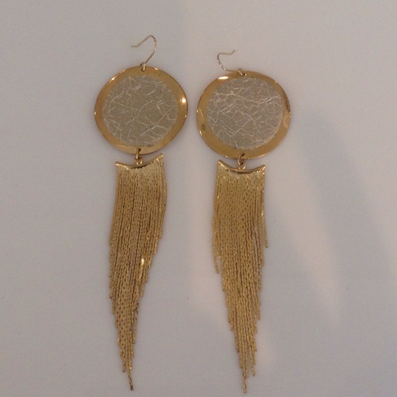 Beautiful earrings.NOW $30