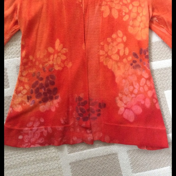 Marika Charles cashmere sweater. - Picture 2 of 4