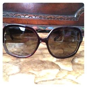 Tory burch brown and gold wide lens sunglasses
