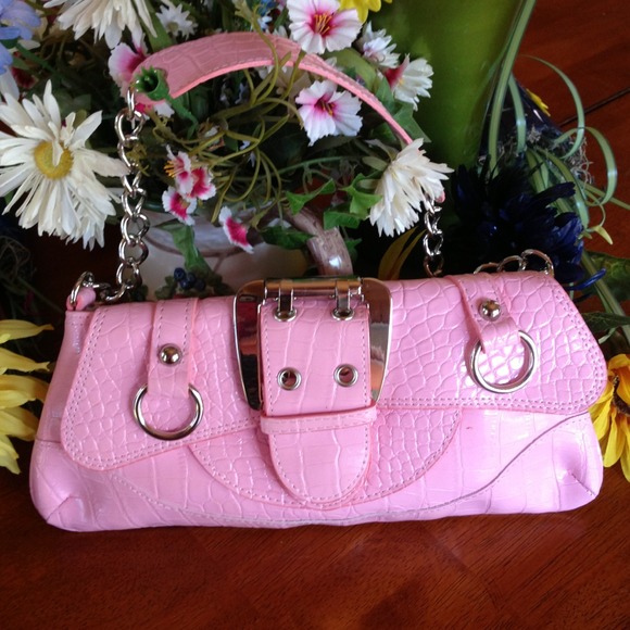 I don't know  Handbags - SOLD lisetteduhh