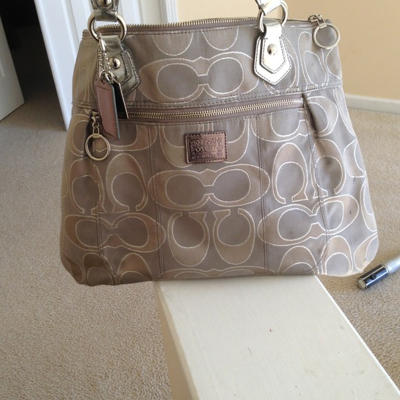 Coach poppy handbag purse silver for ohiorose