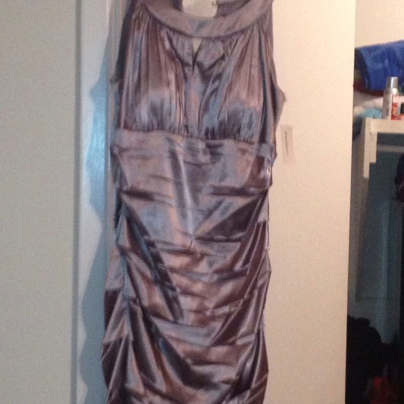 Pretty cocktail dress - Picture 4 of 4