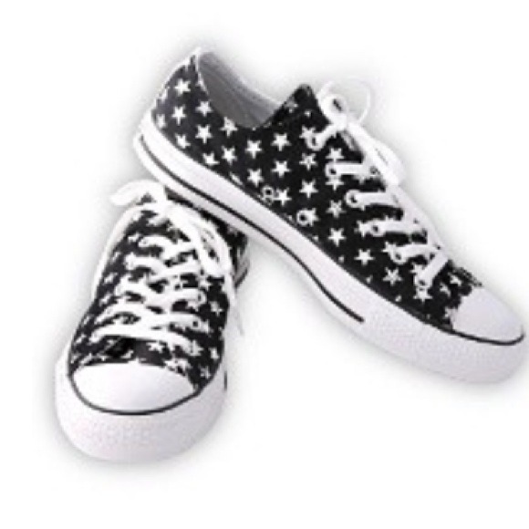 Converse Chuck Taylors black and white stars