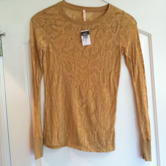 Long sleeve burnout "T" from Rue 21