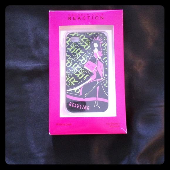 Kenneth Cole iPhone 4 & 4S case