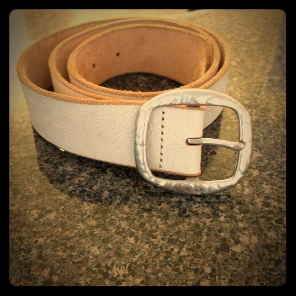 GAP leather belt