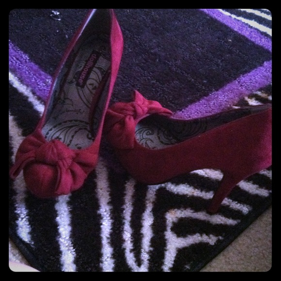 Cute red heels