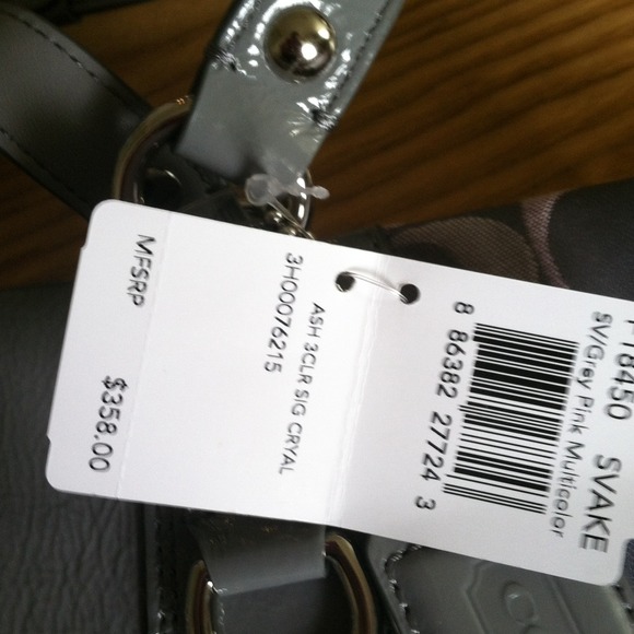 Authentic Coach Purse - Picture 3 of 4