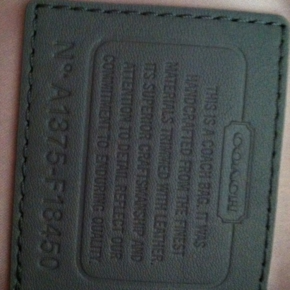 Authentic Coach Purse - Picture 4 of 4