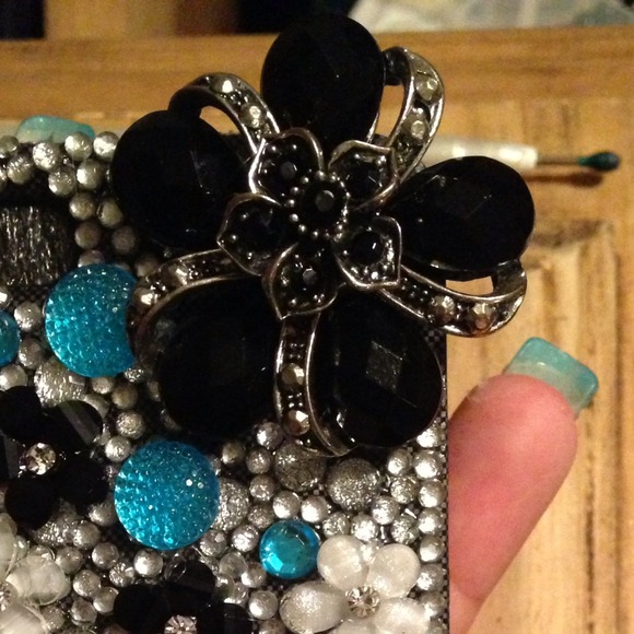 Customized Iphone 4/4s case - Picture 2 of 3