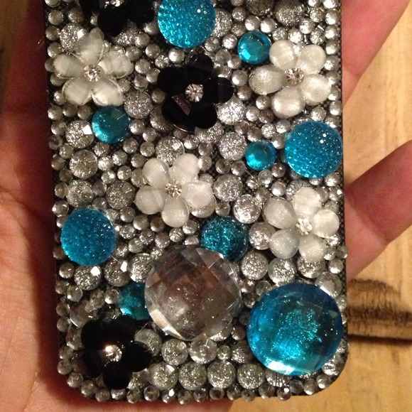 Customized Iphone 4/4s case - Picture 3 of 3