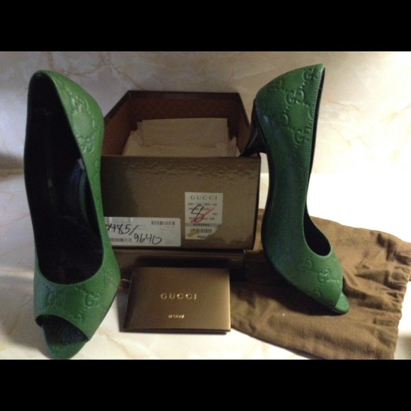 Gucci Shoes - Guicci sandals