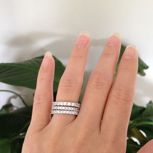 NWOT: Cz rings set
