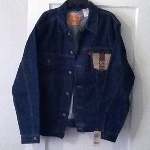 TRADED BUNDLE Levi trucker jacket