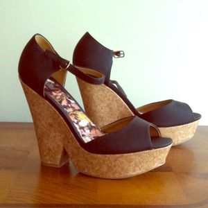 Black Cork Wedges
