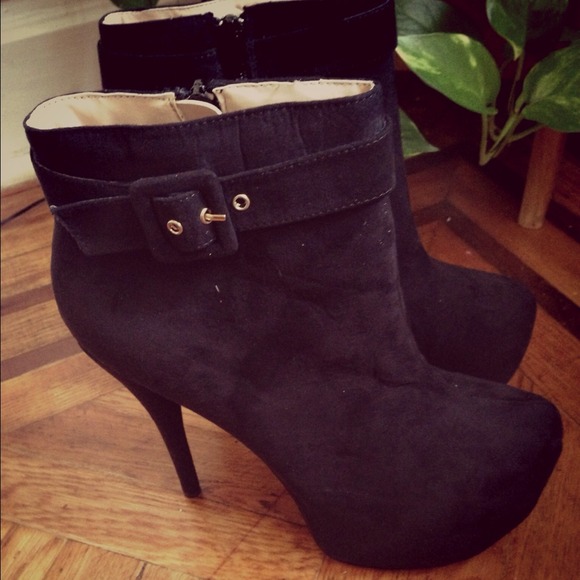 Booties - Picture 3 of 3