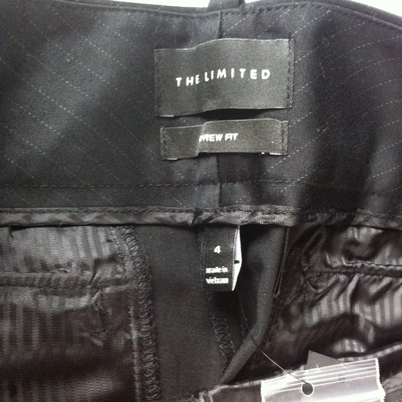 Capris, pinstripe black/white The LIMITED Drew Fit - Picture 2 of 4