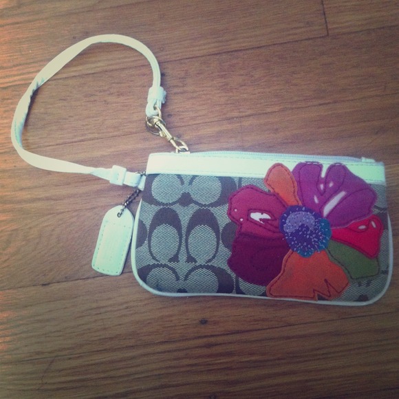 SOLD! Small coach wristlet