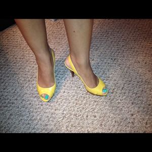 Sling back sandal.....SOLD.......