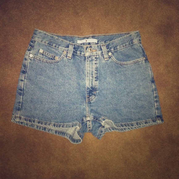**TRADED**High rise size 27/28