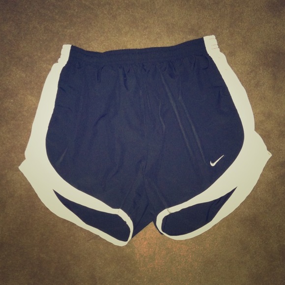 Pink and black nike running shorts - Picture 1 of 1