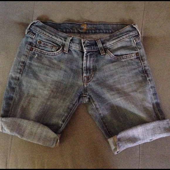 7 for all mankind jean shorts - Picture 2 of 3