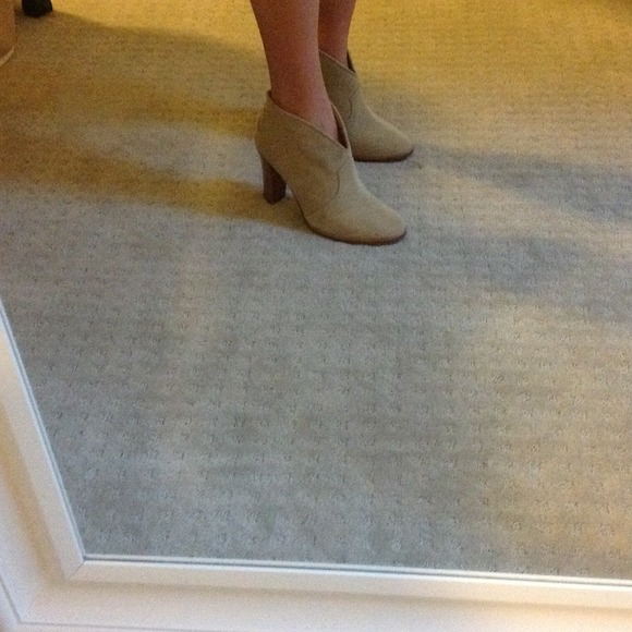 Suede cowboy booties - Picture 3 of 4