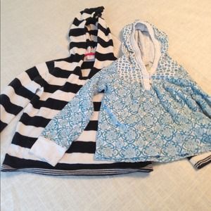 SOLD--Girls 4T Long Sleeved Hoodies, bundle Stacy.