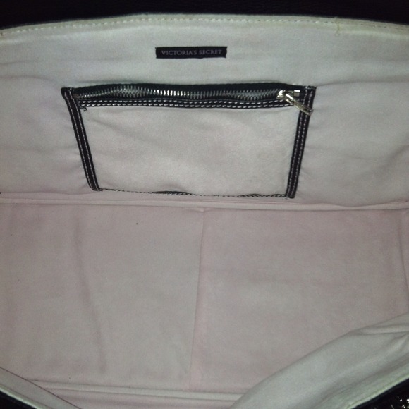 Large vs duffle - Picture 2 of 2