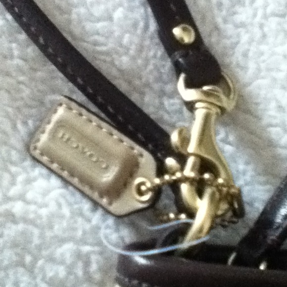 ❌SOLD❌100% Authentic Coach Bag NWOT - Picture 2 of 4