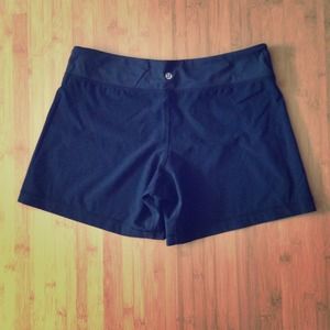 Lululemon yoga shorts