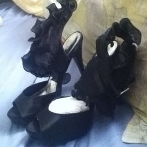 Sexy black heels