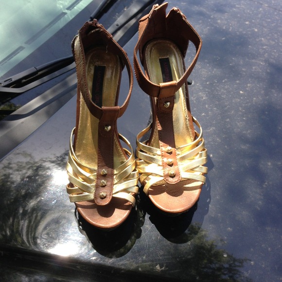 Material Girl wedges *SOLD*