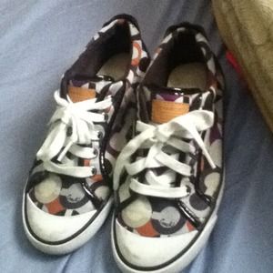 Coach sneakers. Good condition. No insoles.