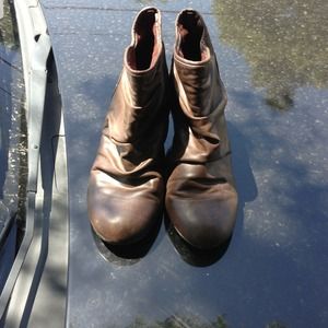 Dr. Scholl's super cute n comfy booties