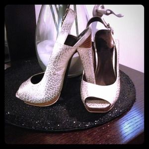 Jessica Simpson shoes