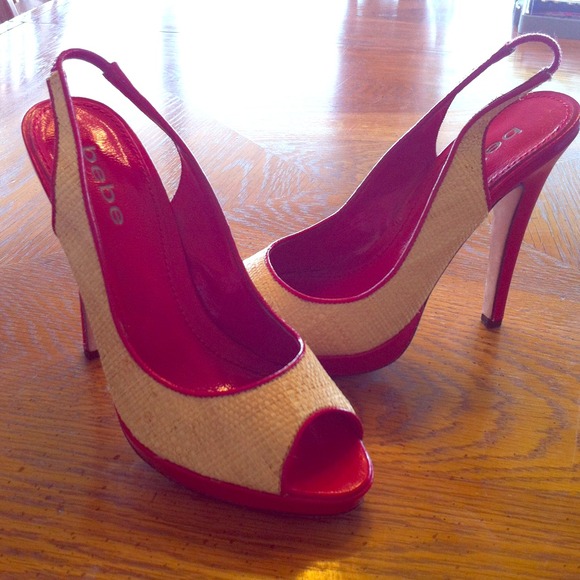 Bebe red & rattan pumps