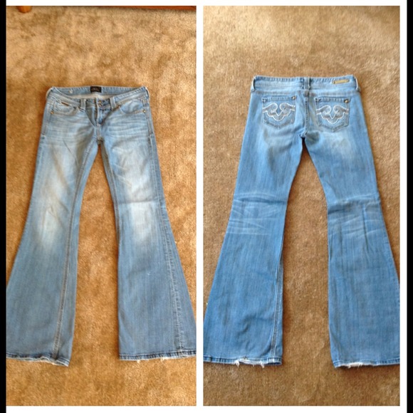 SOLD - Picture 2 of 4