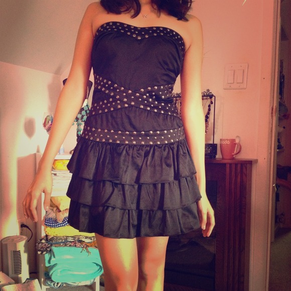 Bebe Cocktail Party Dress