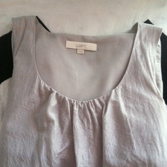 Sleeveless Ann Taylor Loft Top