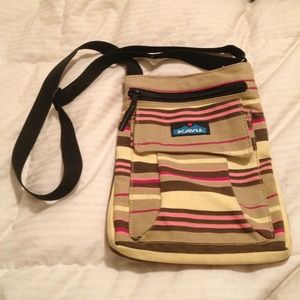 Kavu sling bag