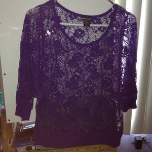 Flower/ Floral Purple Top