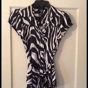 SOLD TO T Cute career top