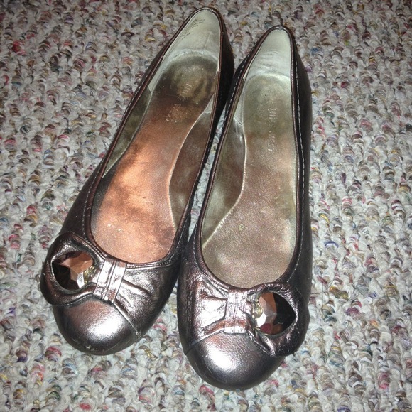 Nine West metallic bronze flats