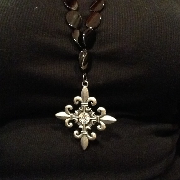 Gorgeous necklace